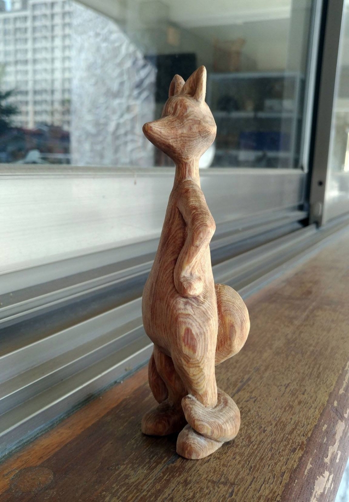 可愛狐狸雕