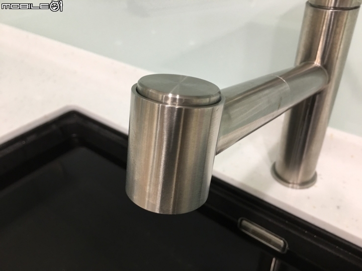 【開箱】瑞士FRANKE淨水器・結晶花崗石水槽