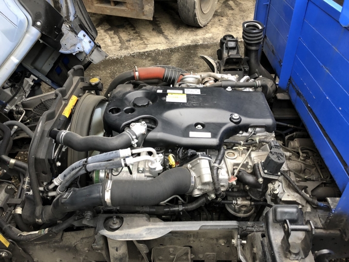 ISUZU 3噸半特式版(微開箱)想到就開一下