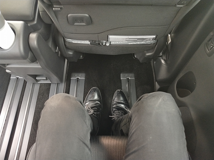 2017 Nissan Serena 2.0 Highway Star 開箱