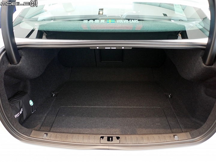 Volvo S60 T4試駕心得 舒適安全 ACC跟車好方便阿