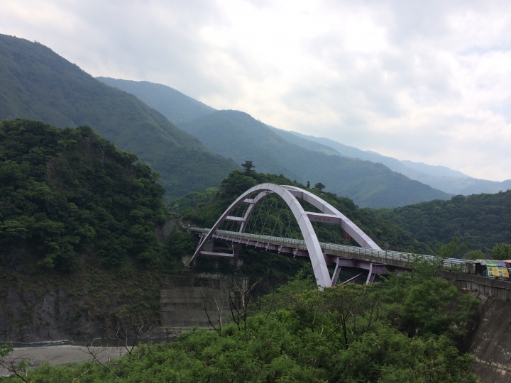 新G6150abs兩年24000km車主心得 保養花費 常見問題(圖多文多)