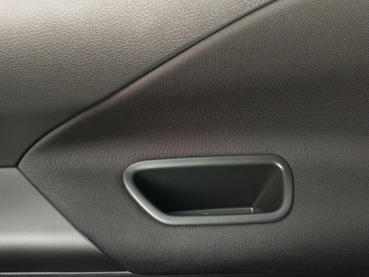 2017 Nissan Serena 2.0 Highway Star 開箱