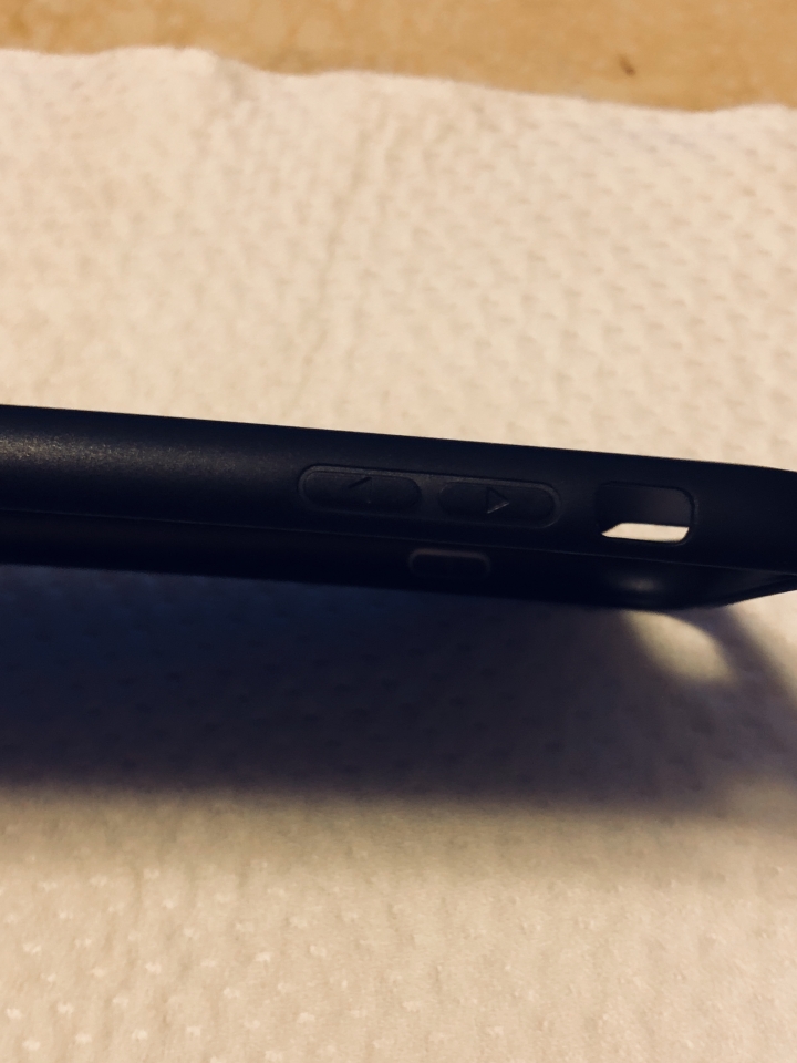 moeco EVA 8plus 電路板手機殼開箱