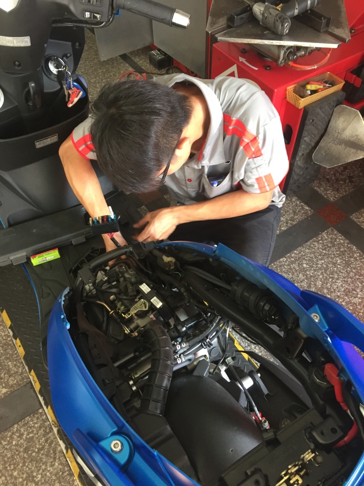 新G6150abs兩年24000km車主心得 保養花費 常見問題(圖多文多)