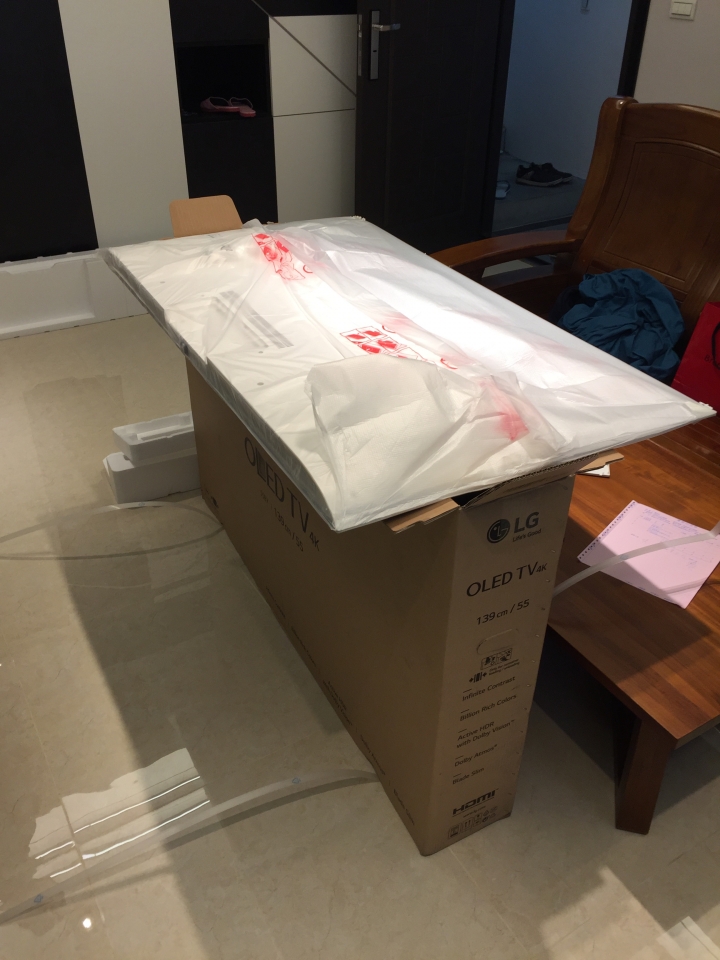 我家也有OLED了!LG OLED55B7T報到!