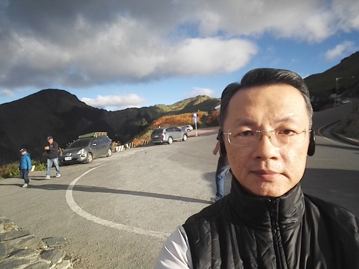 計畫要一日合歡北、西峰,原本說好的多雲時晴,迎接我的卻是今年第一場雪