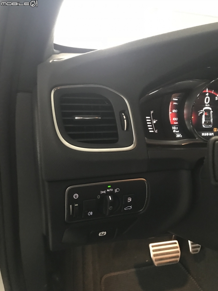 允文允武的家庭跑旅V60T5R