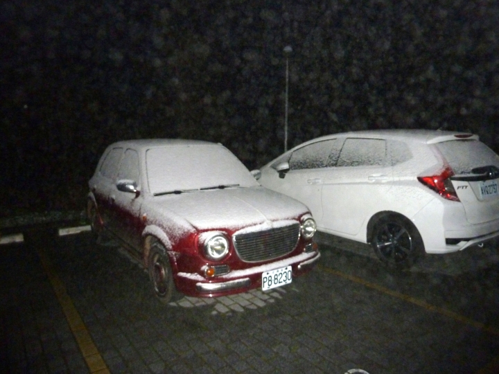 計畫要一日合歡北、西峰,原本說好的多雲時晴,迎接我的卻是今年第一場雪