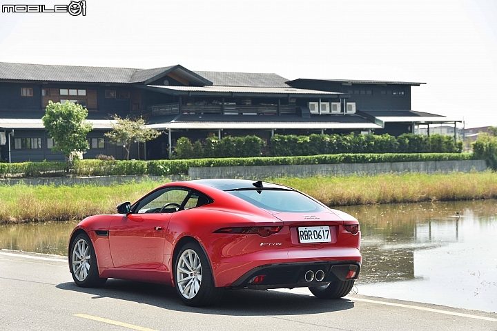 感性與理性的拉扯 Jaguar F-Type Coupe 2018年式試駕！