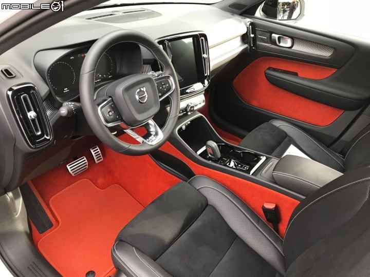 【現場賞車】Volvo XC40近距離接觸,全球試駕活動進行中搶先看