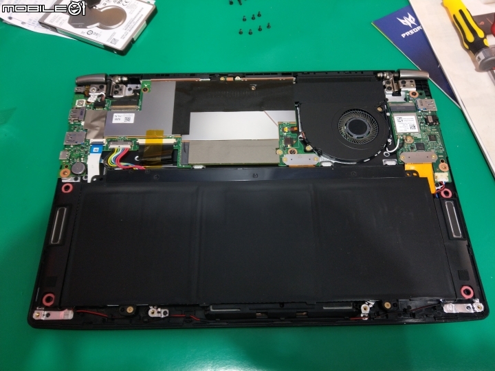 Acer SF514 使用心得與拆解圖