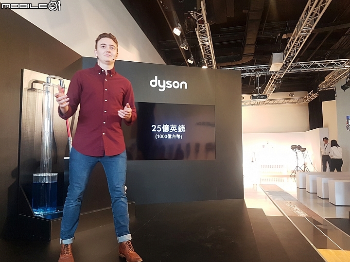 【採訪】強中更強!Dyson V8 carbon fibre 吸力增強30%登場