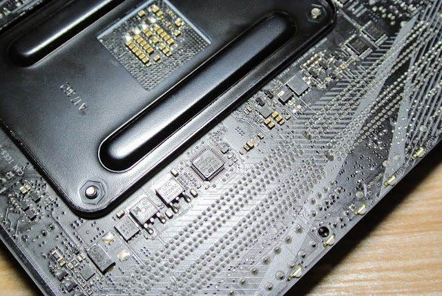 UH - RYZEN的ITX主機板 ASUS ROG STRIX -I 輕開箱
