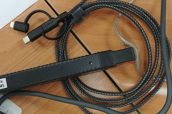 開箱 體驗 充電三叉戟 Lightning/Micro/Type-C 三合一 NyloTough 超強編織耐彎折 快速充電線