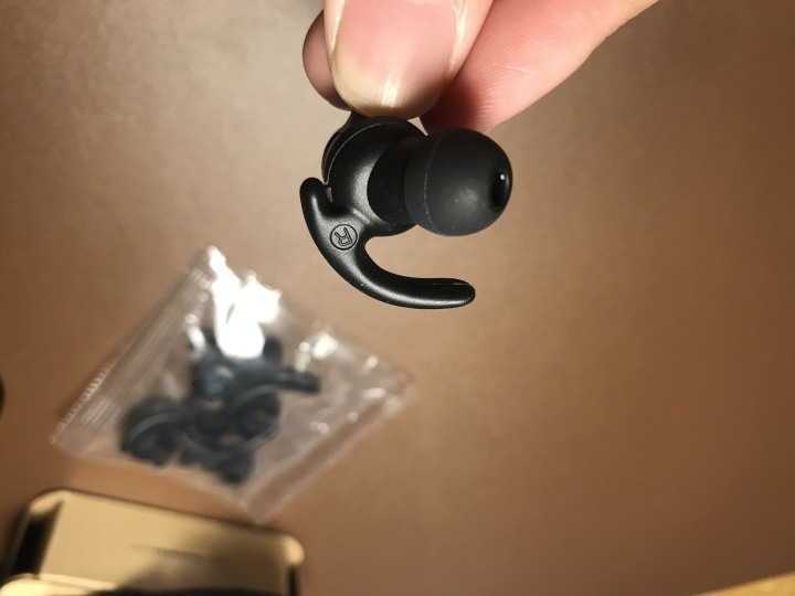 千元有找的藍芽耳機 – Taotronics TT-BH07