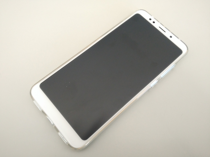仇人相見,分外眼紅,同時入手紅米5PLUS及魅藍NOTE6