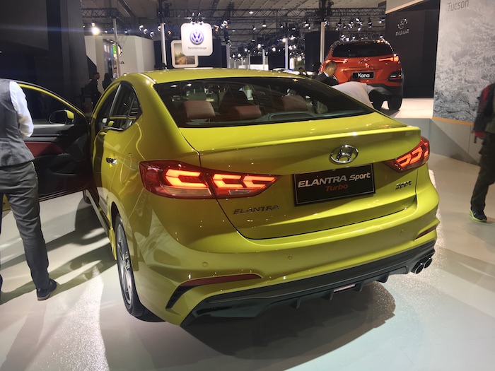 2018 車展照分享,圖多、但是車頭燈不多 (hyundai與其他品牌都有)