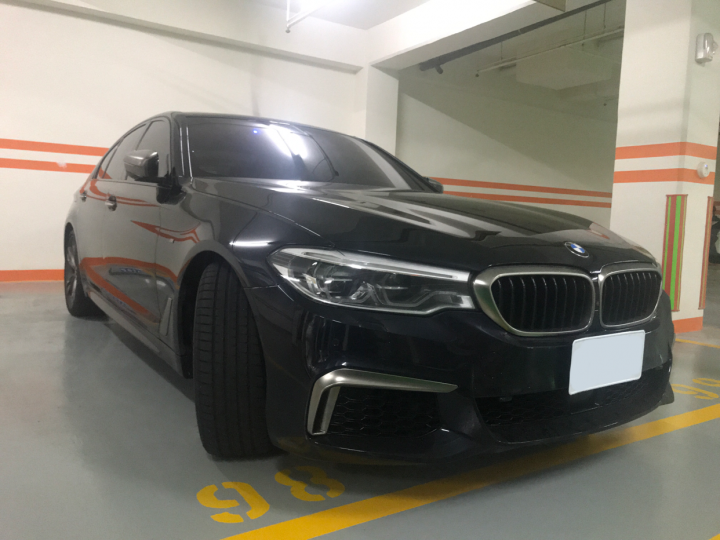 BMW G30 M550i-X drive