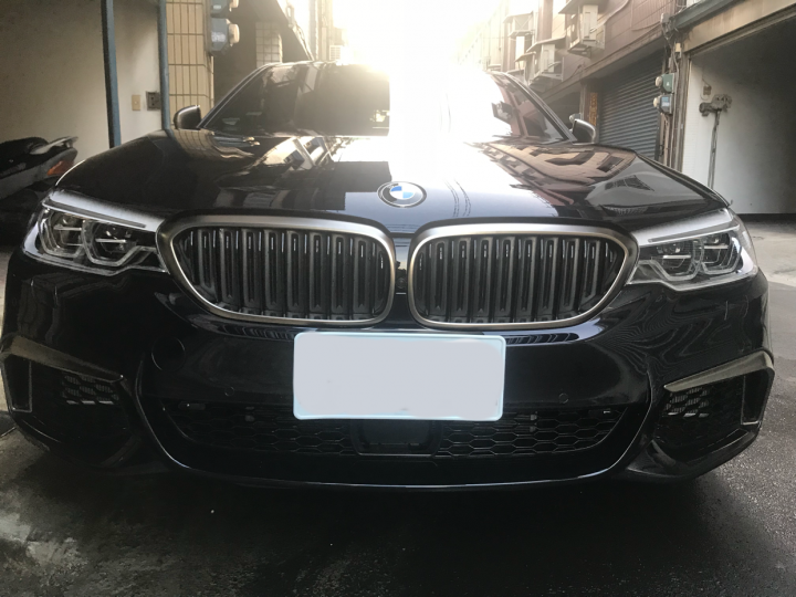 BMW G30 M550i-X drive