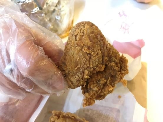卡拉脆雞、薄脆雞、紙包雞、BBQ烤雞 四種口味評比