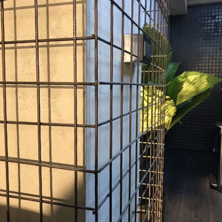 【開箱】工業混搭風,讓狗享受的家