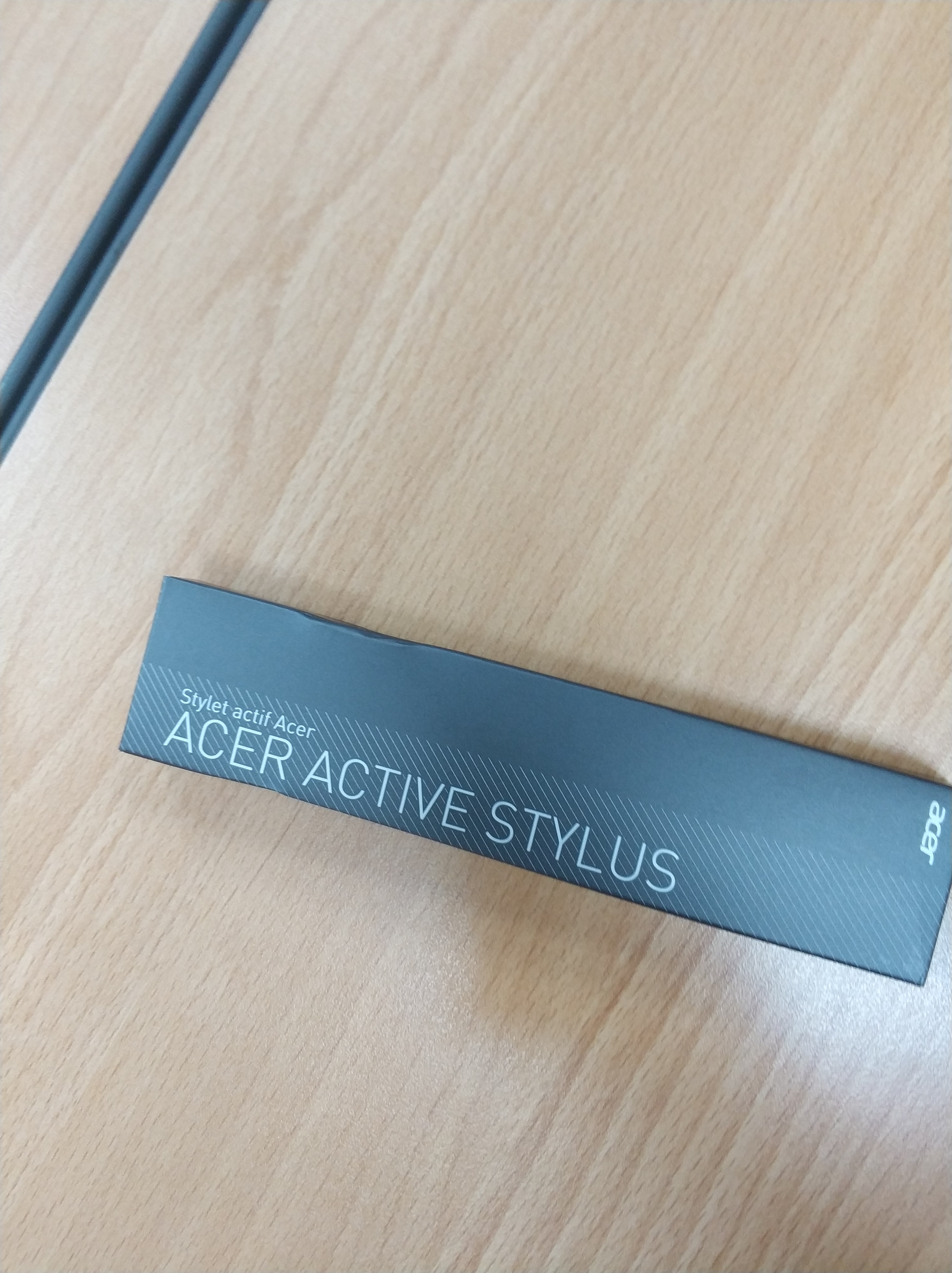 【小宅開箱】【閒聊】翻轉筆電Acer Spin5(SP515-51GN-54XS) 翻轉你的遊戲世界!!