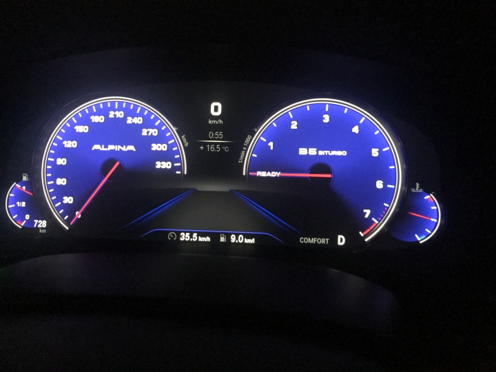 BMW G30 M550i-X drive