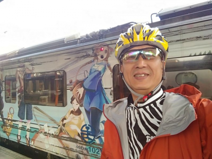 一個人的旅行(2017/12/29~12/31 台21+台18, 從水里爬上塔塔加, 阿里山二萬平車站, 露宿旅行)