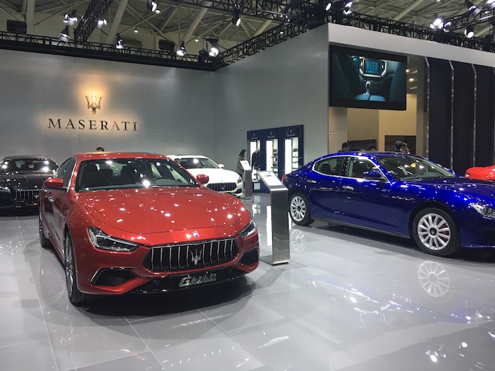 2018 車展照分享,圖多、但是車頭燈不多 (hyundai與其他品牌都有)