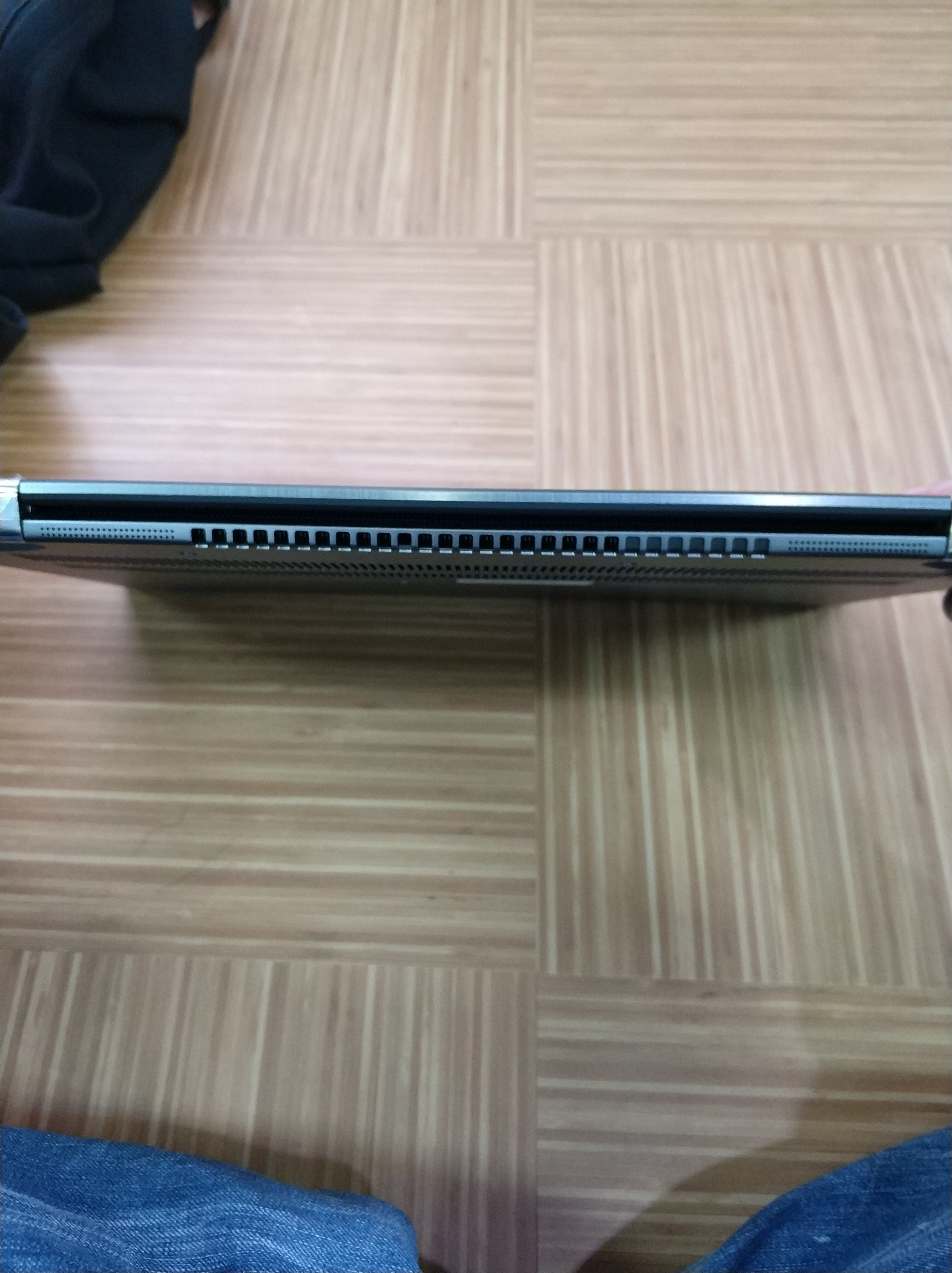 【小宅開箱】【閒聊】翻轉筆電Acer Spin5(SP515-51GN-54XS) 翻轉你的遊戲世界!!