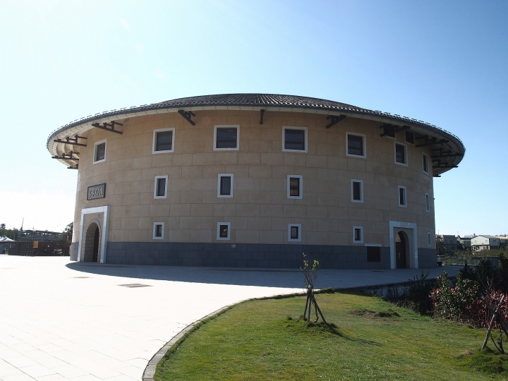 苗栗 後龍 客家圓樓