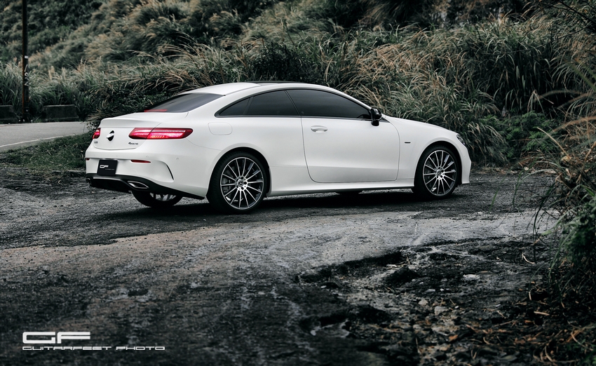 --美型傳承-- 賓士 New E Coupe 400 Edition 1 限時優雅現身 分享