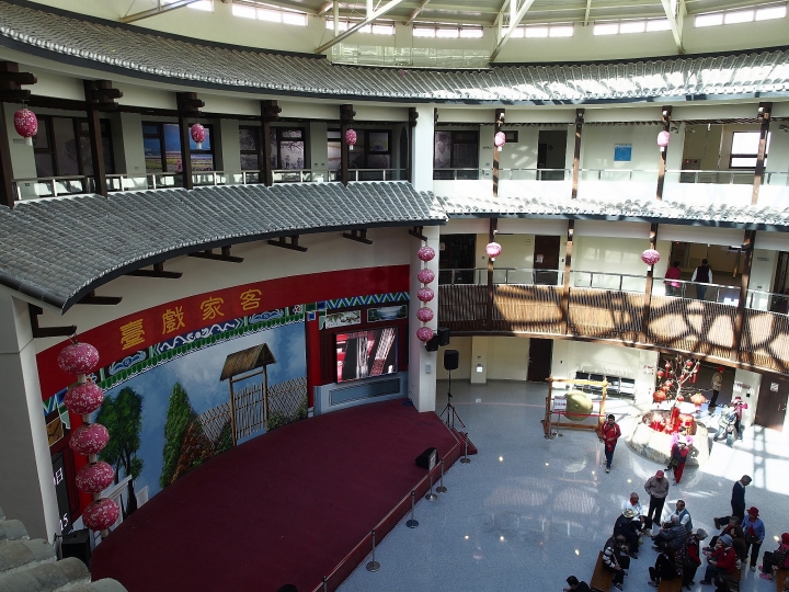 苗栗 後龍 客家圓樓