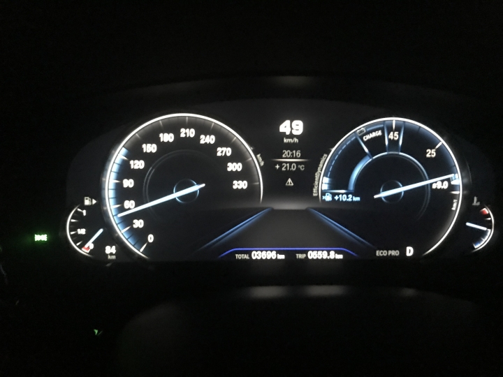 BMW G30 M550i-X drive