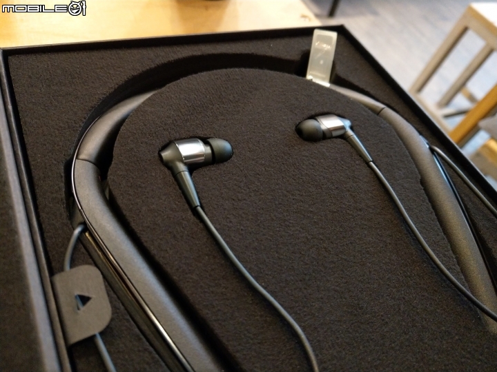 想買 SONY WI-1000X 的人 , 請三思(含故障心得)