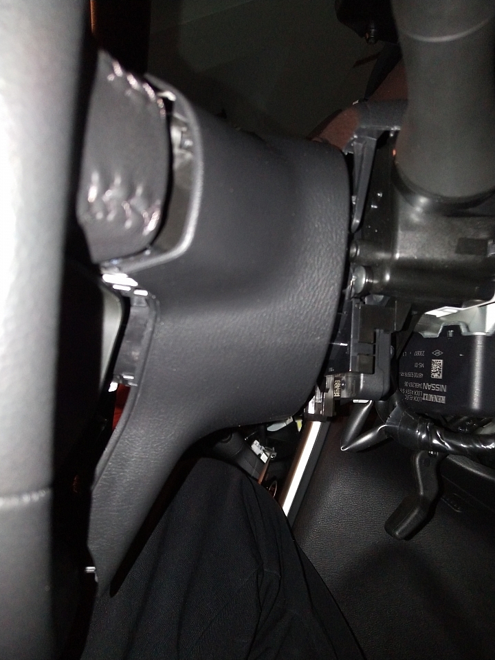 Nissan 2017 serena C27 更換方向盤按鍵