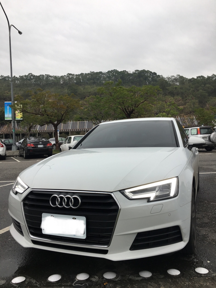 Audi A4 40TFSI 17/18年式開箱