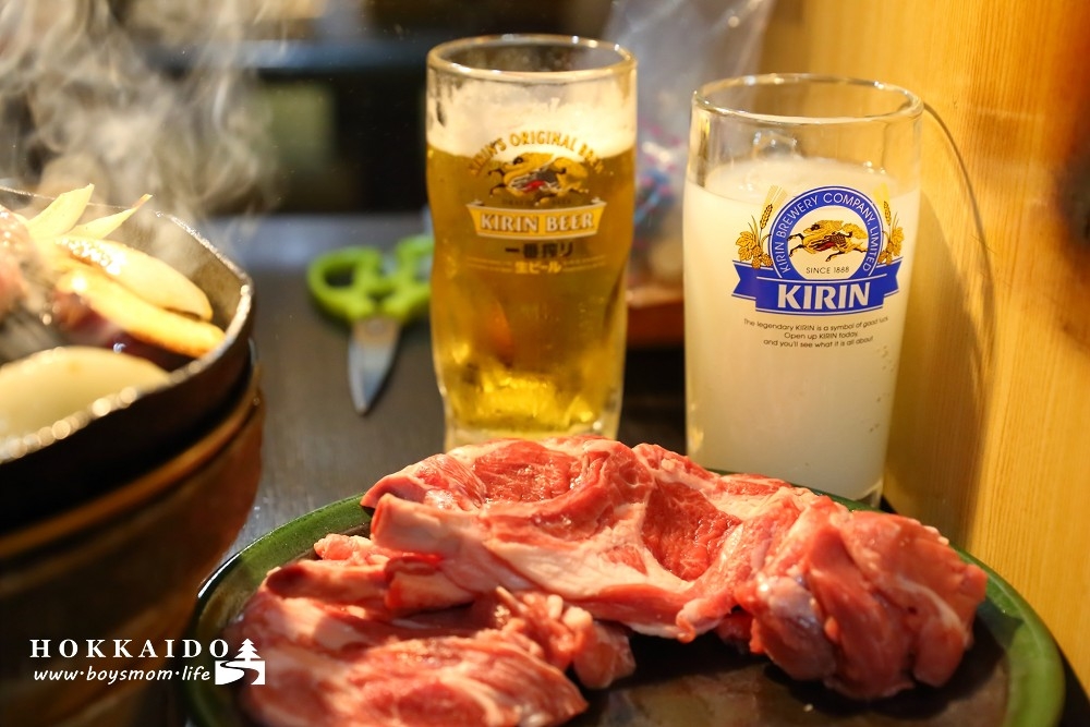 【旭川美食】成吉思汗烤肉名店大黑屋|充滿北國豪邁風格的極品羊肉燒烤店