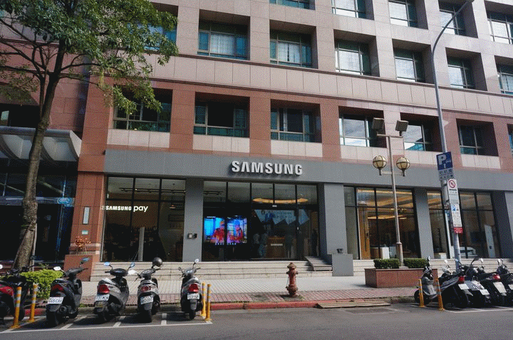【體驗活動】前置雙鏡頭自拍景深.美拍奇機Samsung Galaxy A8∣A8+(2018)上班族大進擊體驗會