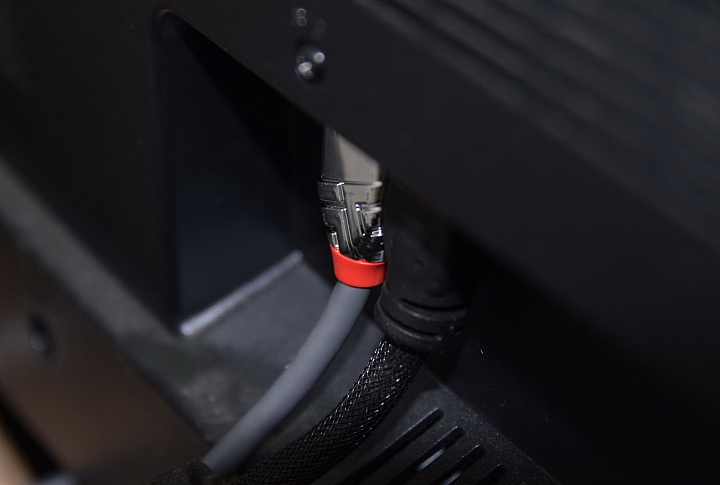 開箱 體驗 帥氣外型又強悍的 LINDY 4K UHD HDMI 傳輸線