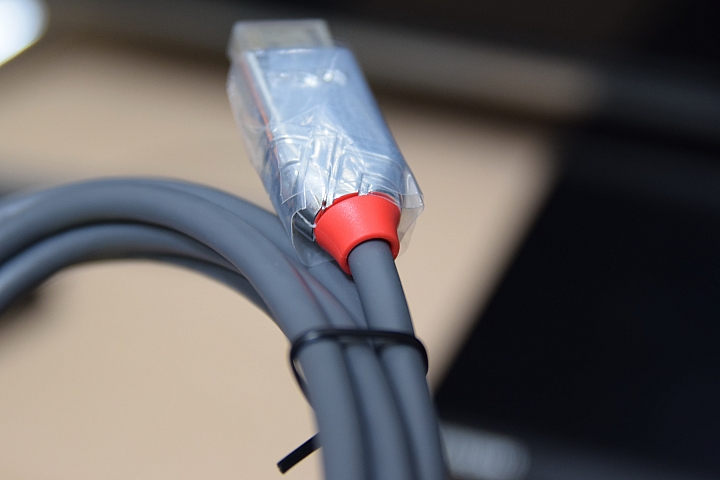 開箱 體驗 帥氣外型又強悍的 LINDY 4K UHD HDMI 傳輸線