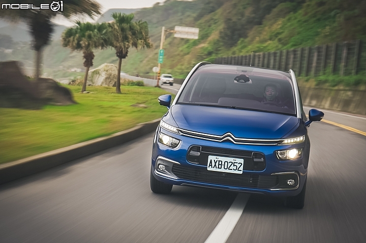 浪漫之餘 細節再升級！小改款Citroen Grand C4 Picasso試駕