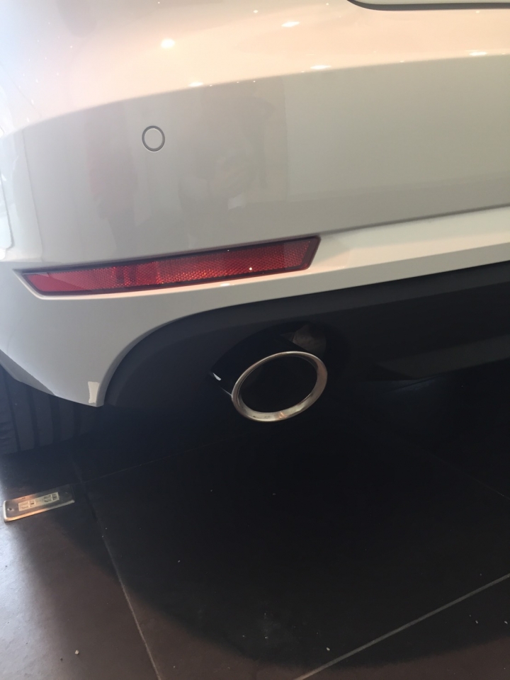 Audi A4 40TFSI 17/18年式開箱