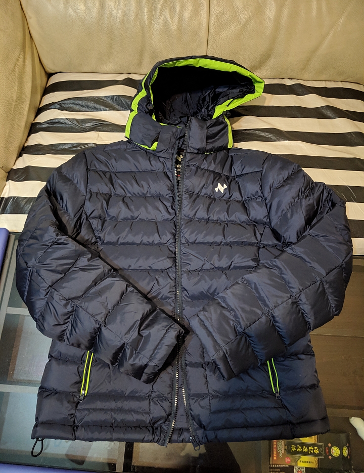 平價外套比拚登山牌