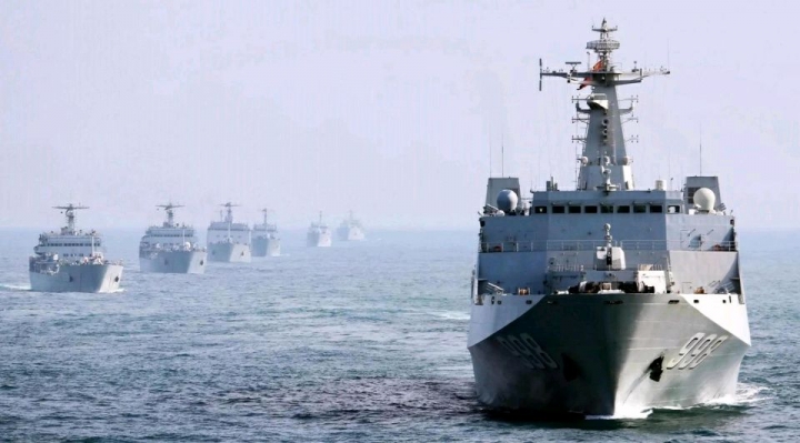 中國海軍登陸艦為何過年前大批出海?