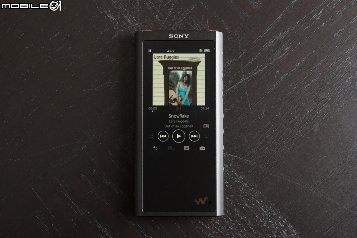 更輕巧的高音質隨身機 Sony Walkman NW-ZX300