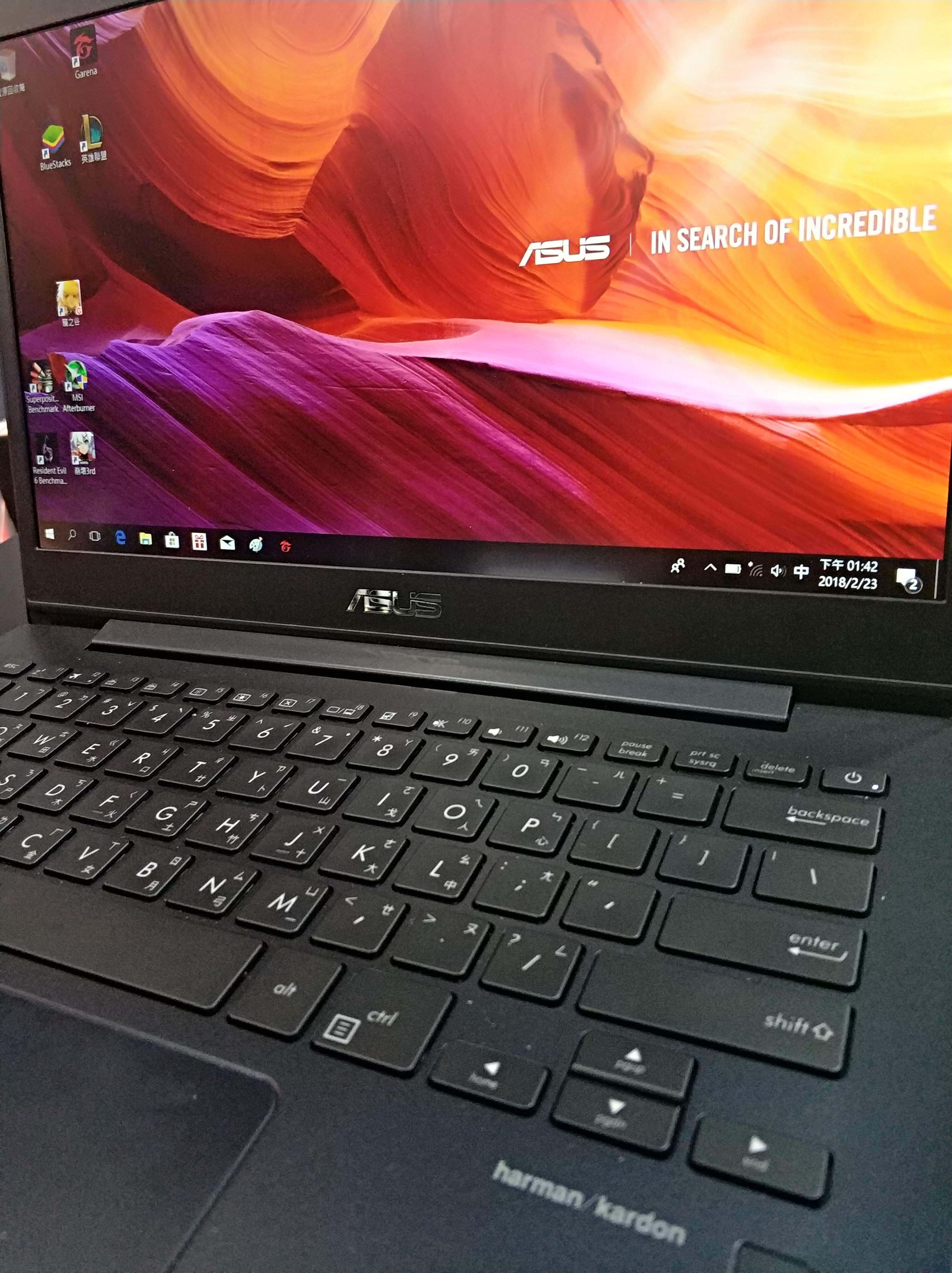 【小宅開箱】【閒聊】ASUS ZenBook系列 13 UX331 不到1kg的極致輕薄筆電