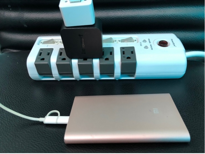 小米QC 3.0 & PQI QC 2.0行動電源 充電測試分享 (加 補充說明)