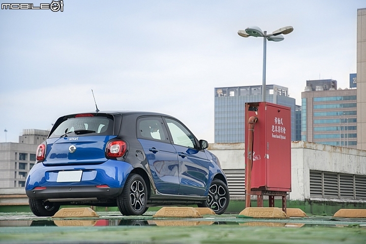 科技概念擴充智慧性能 smart forfour 66KW Passion